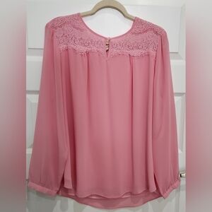 Chic Pink Lace Detail Blouse